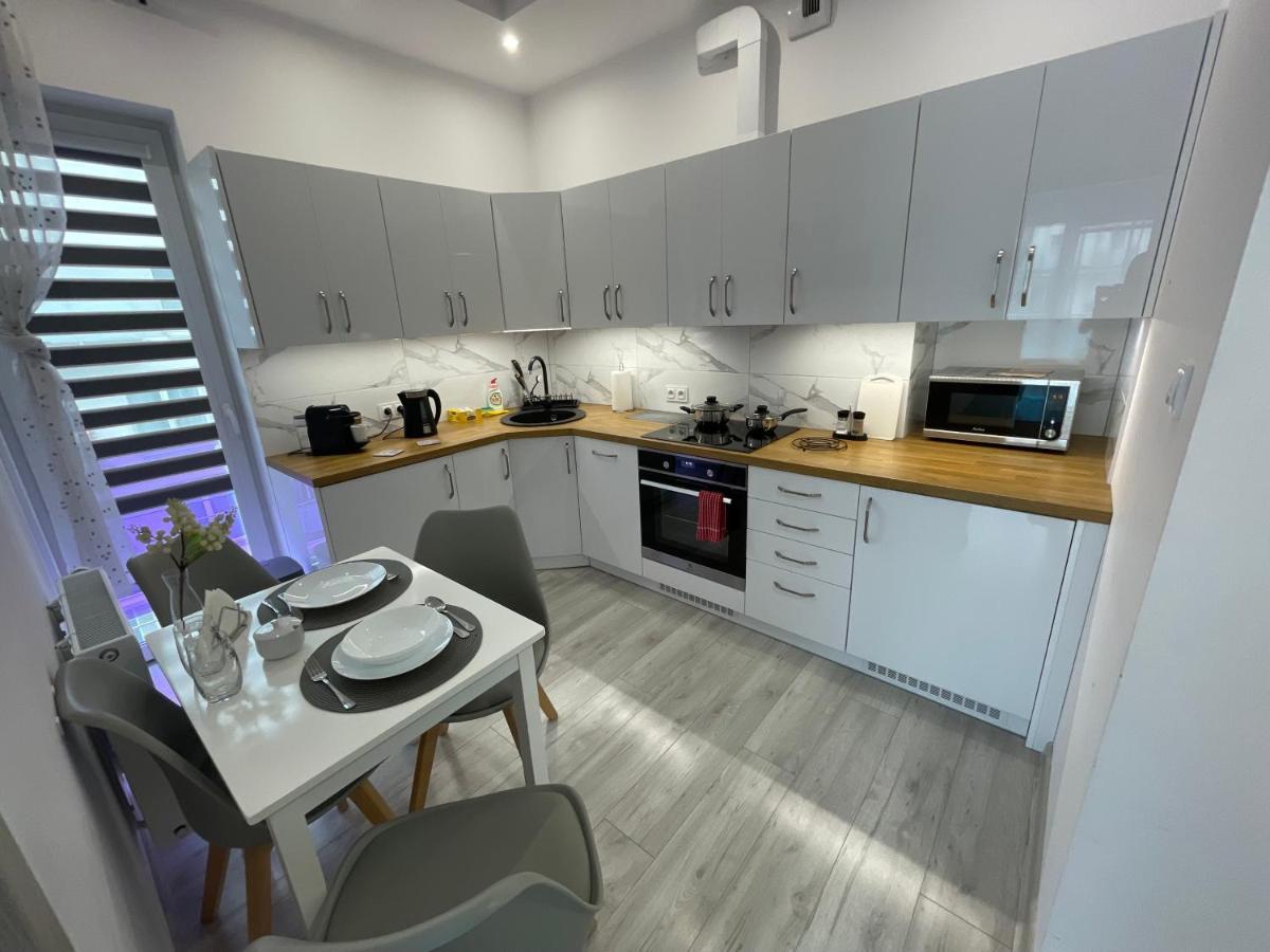 Apartament Nowoczesny Komfortowy Kustronia Z Garazem Balkonem Wanna 비엘스코-비아와 외부 사진
